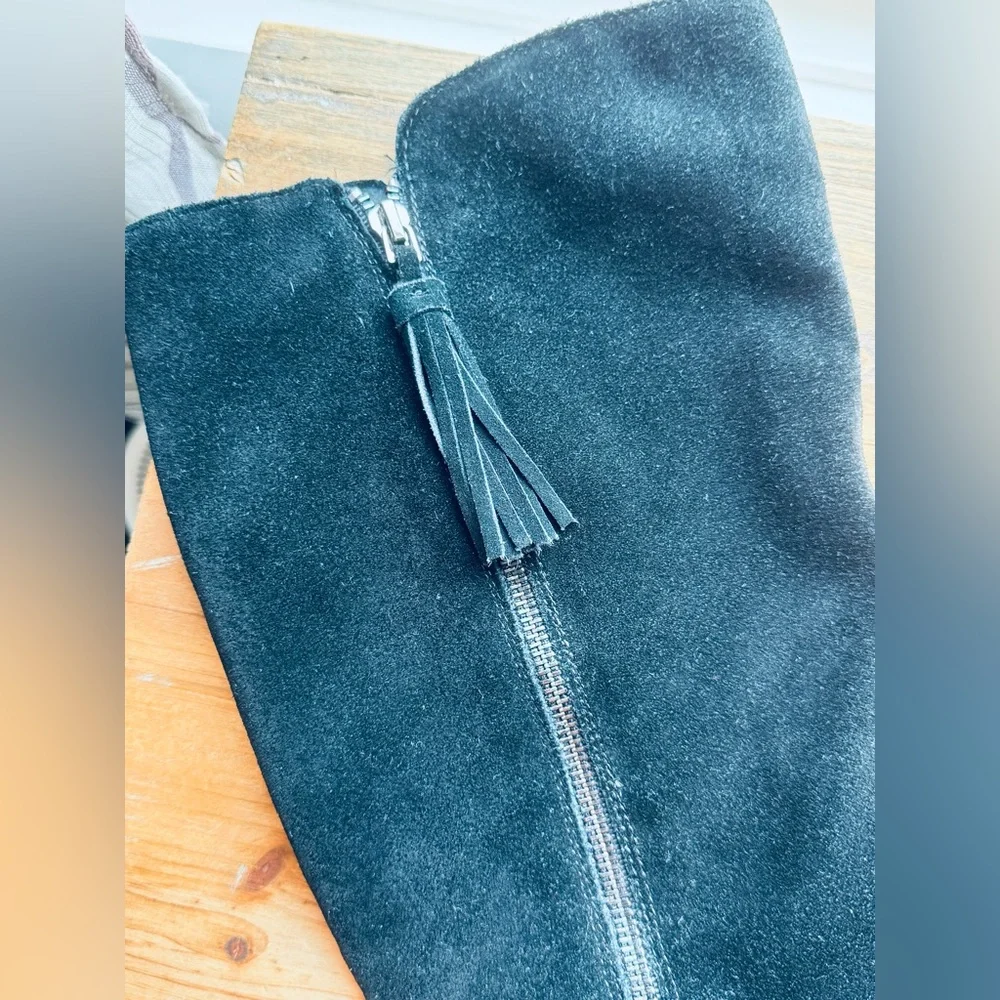 Anne Klein Black Suede Wedge Boots size 8.5 - Picture 3 of 4